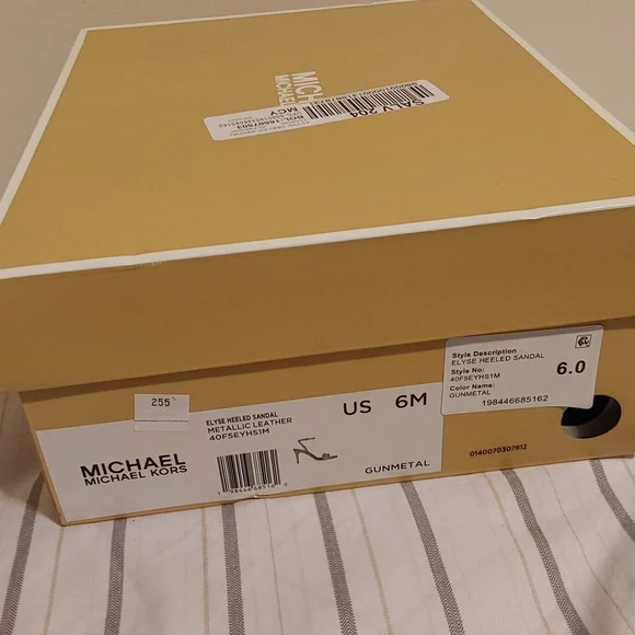 Michael Kors Elyse Heeled Sandals-(MSRP-$115) - Picture 5 of 9